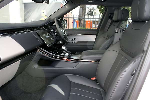 2025 Land Rover Range Rover Sport P360 Dynamic SE L461