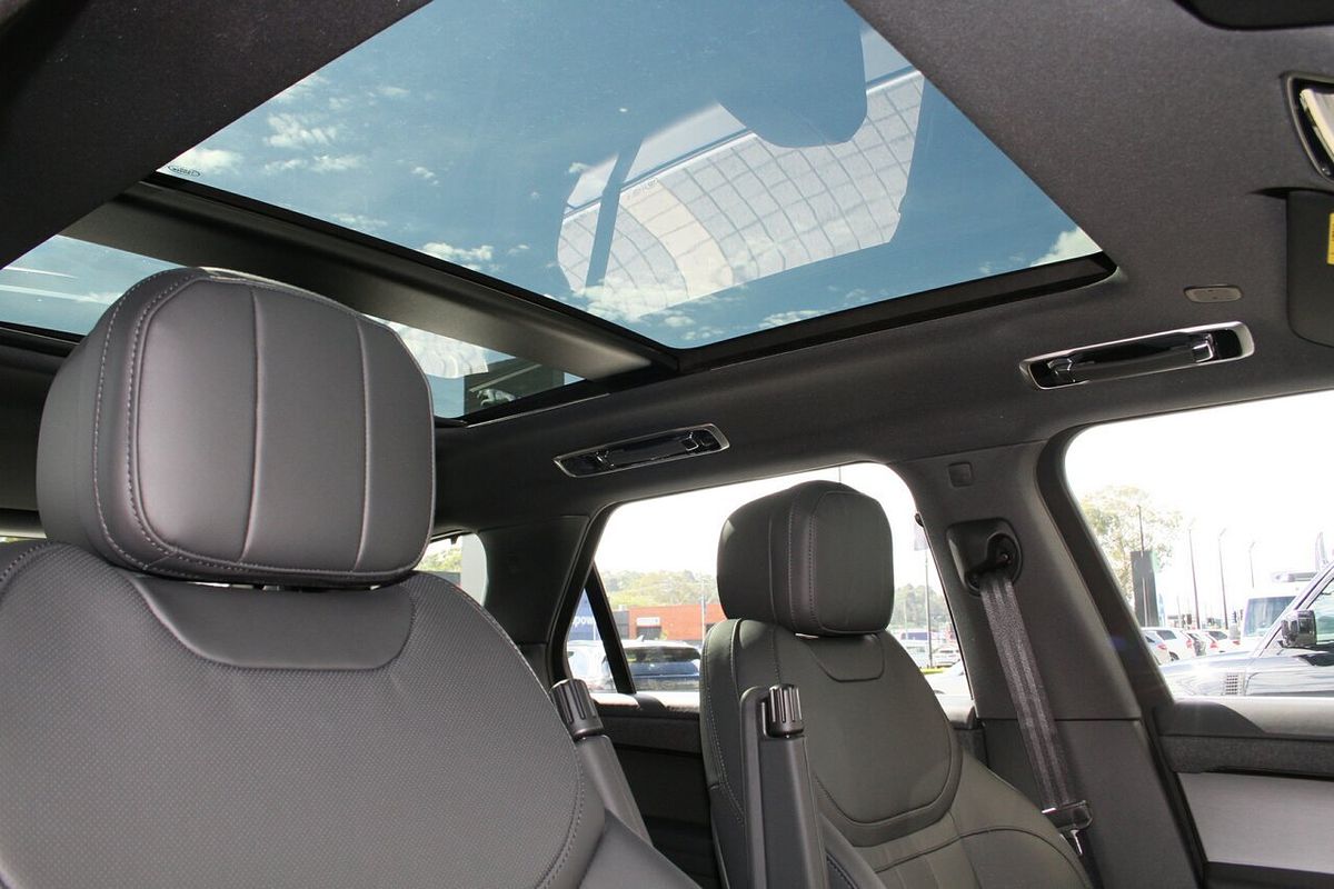 2025 Land Rover Range Rover Sport P360 Dynamic SE L461