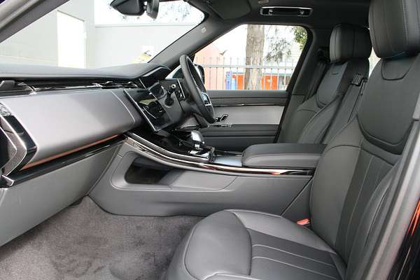 2025 Land Rover Range Rover Sport P360 Dynamic SE L461