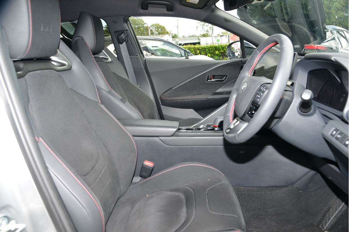 2023 Toyota C-HR GR Sport MAXH25R