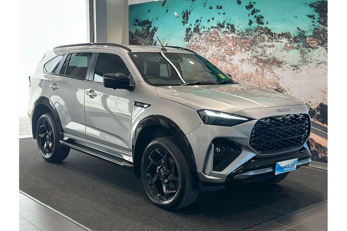 2025 Isuzu MU-X X-TERRAIN