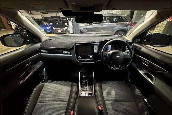 2019 Mitsubishi Outlander ES ZL