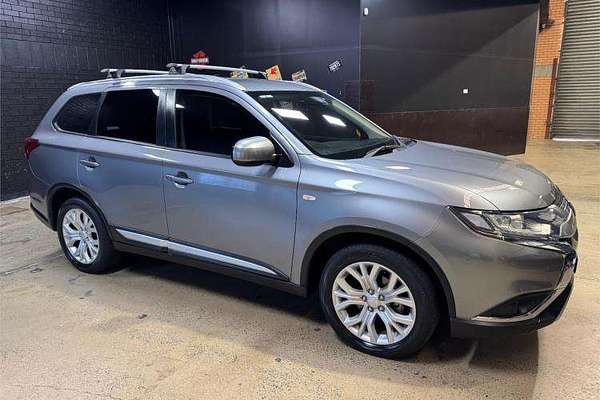 2019 Mitsubishi Outlander ES ZL