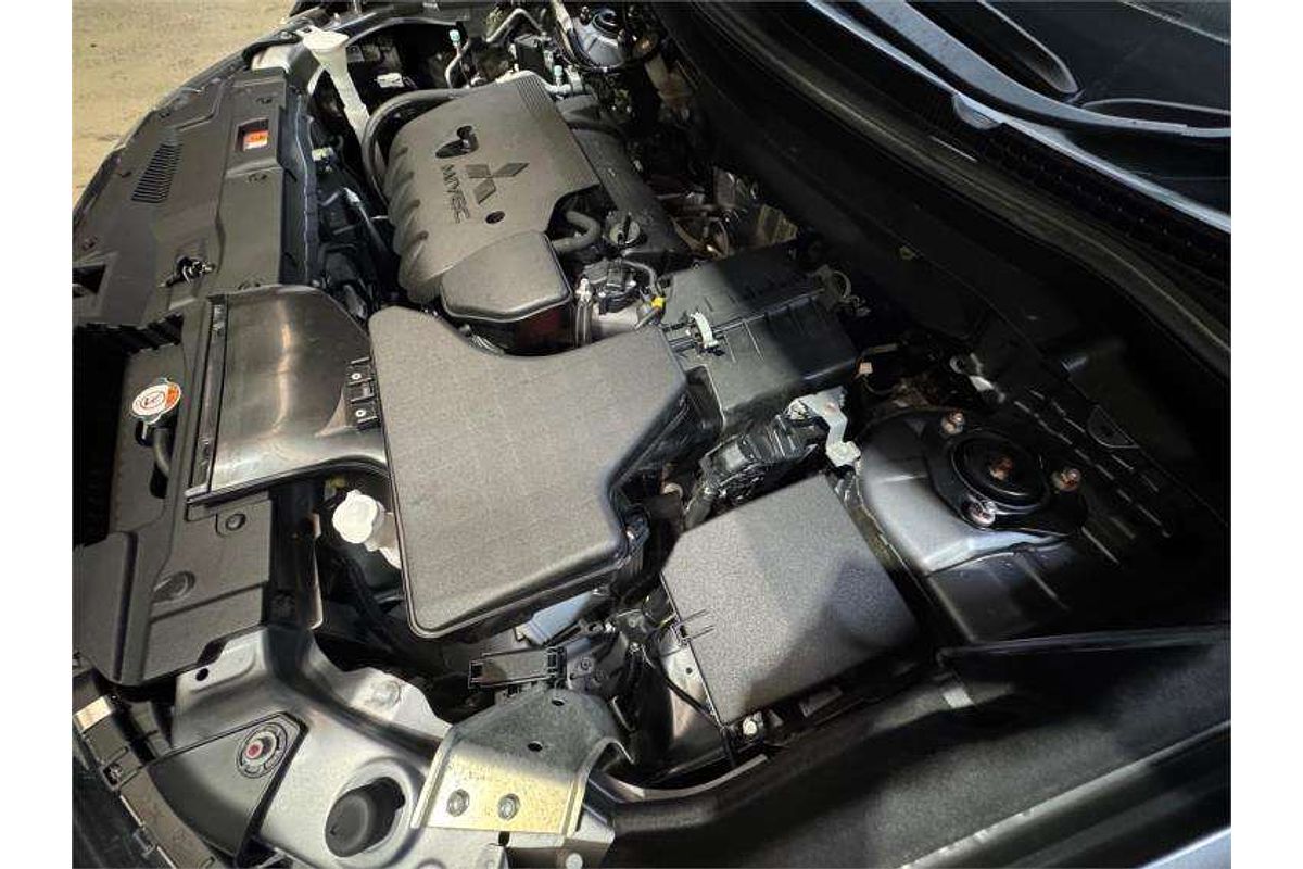 2019 Mitsubishi Outlander ES ZL
