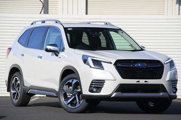 2024 Subaru Forester Hybrid S S5