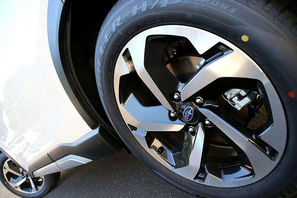 2024 Subaru Forester Hybrid S S5