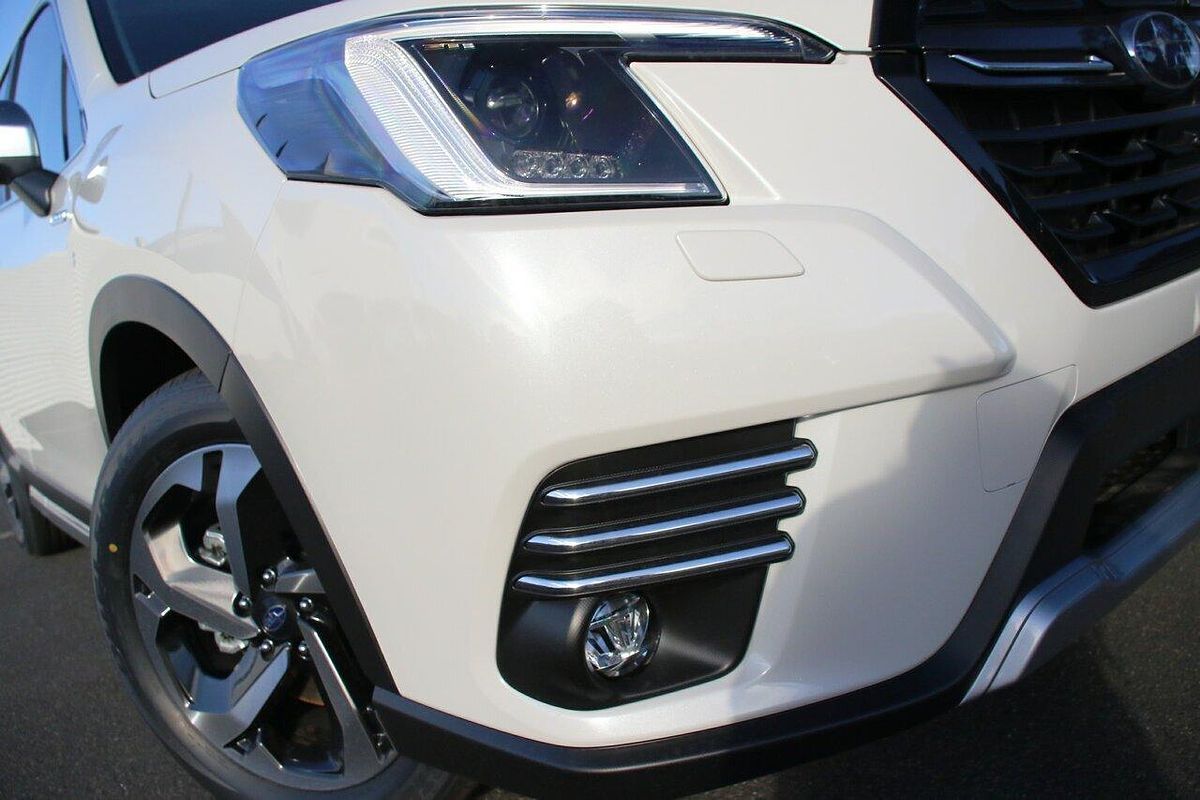2024 Subaru Forester Hybrid S S5