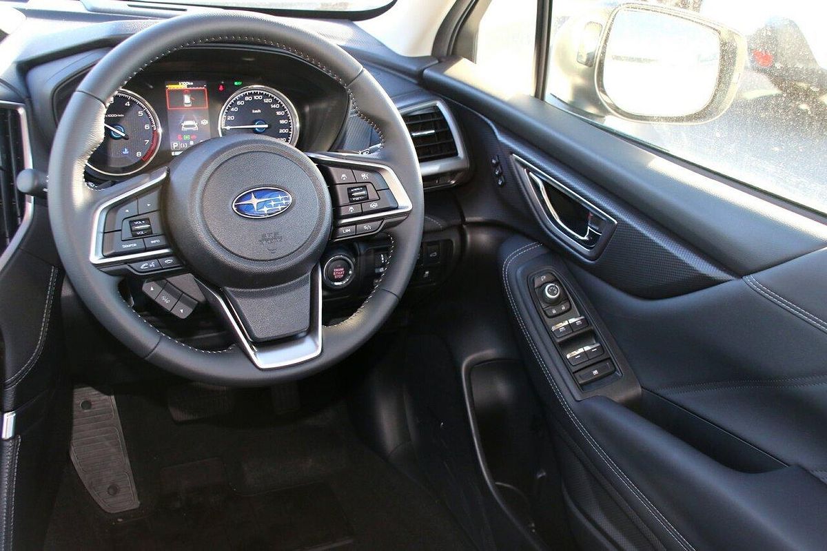 2024 Subaru Forester Hybrid S S5