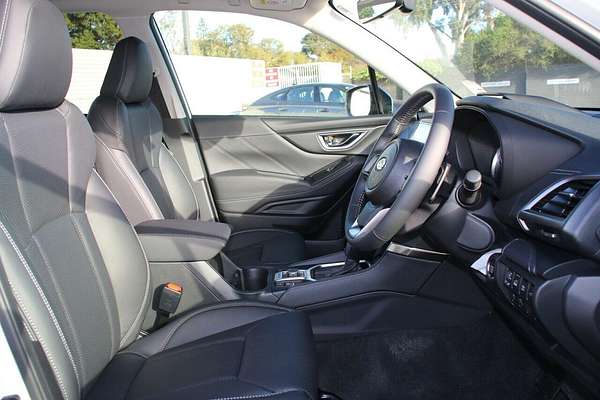 2024 Subaru Forester Hybrid S S5