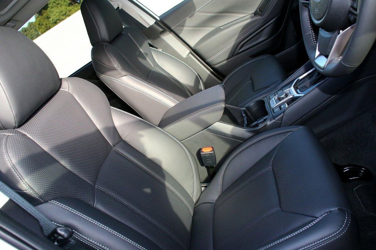 2024 Subaru Forester Hybrid S S5