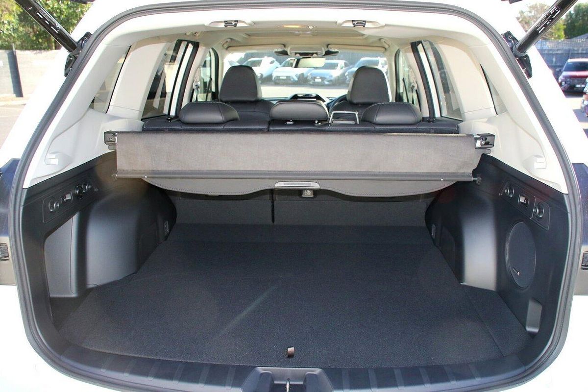 2024 Subaru Forester Hybrid S S5