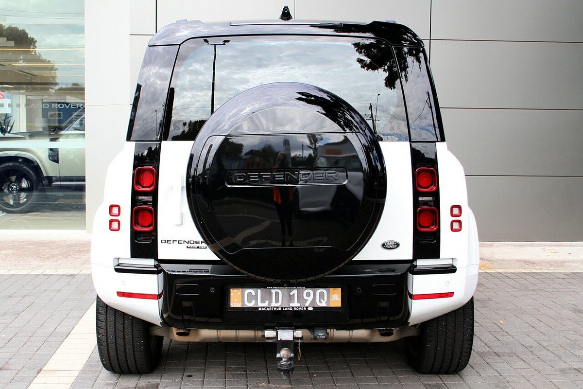2020 Land Rover Defender 110 P400 HSE L663