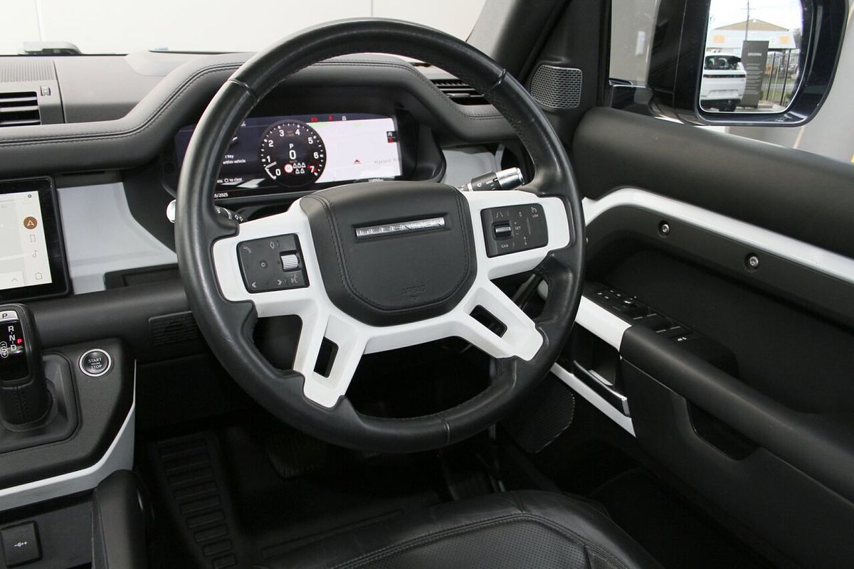 2020 Land Rover Defender 110 P400 HSE L663