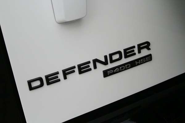 2020 Land Rover Defender 110 P400 HSE L663