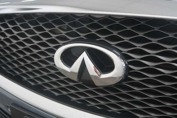 2016 INFINITI Q50 GT V37