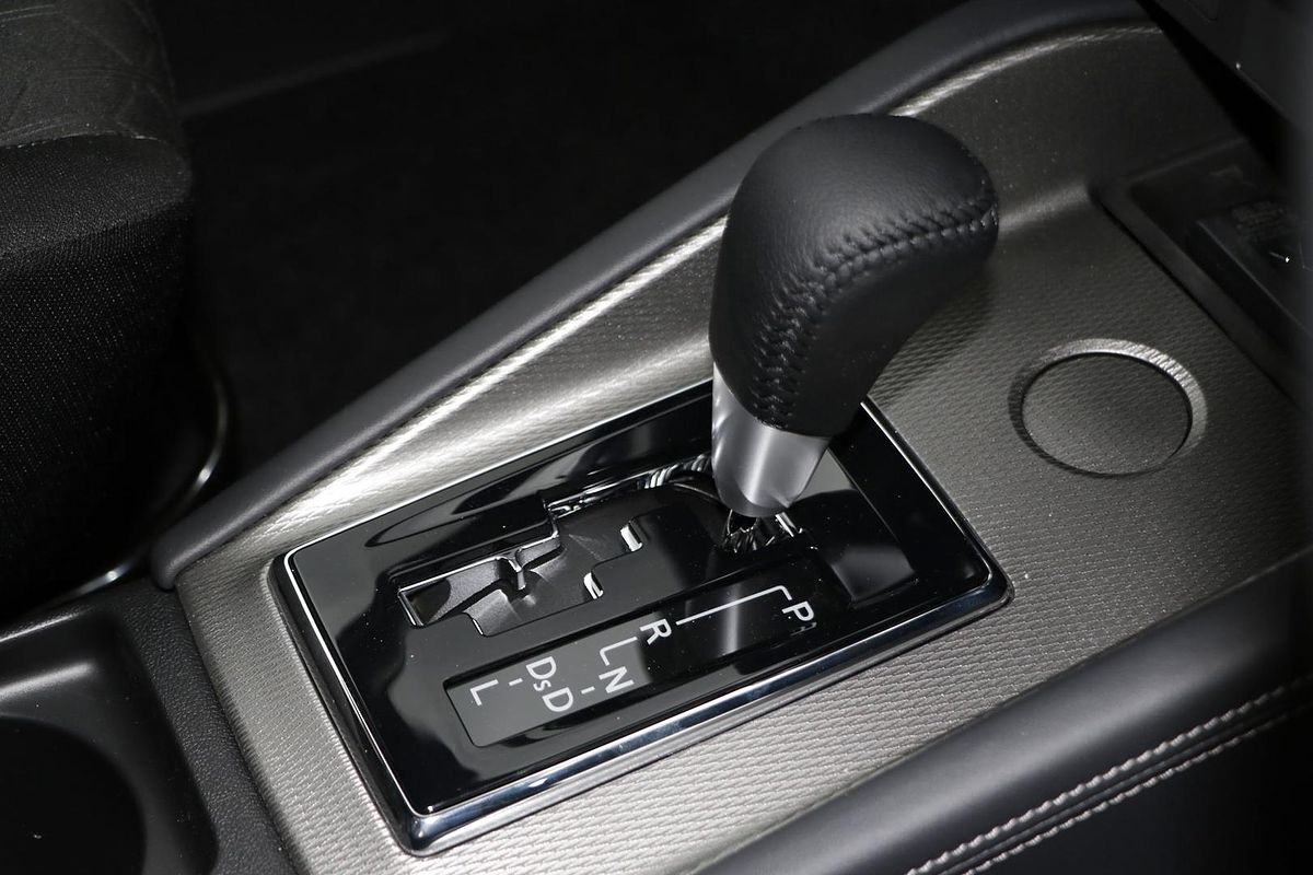 2024 Mitsubishi ASX LS XD