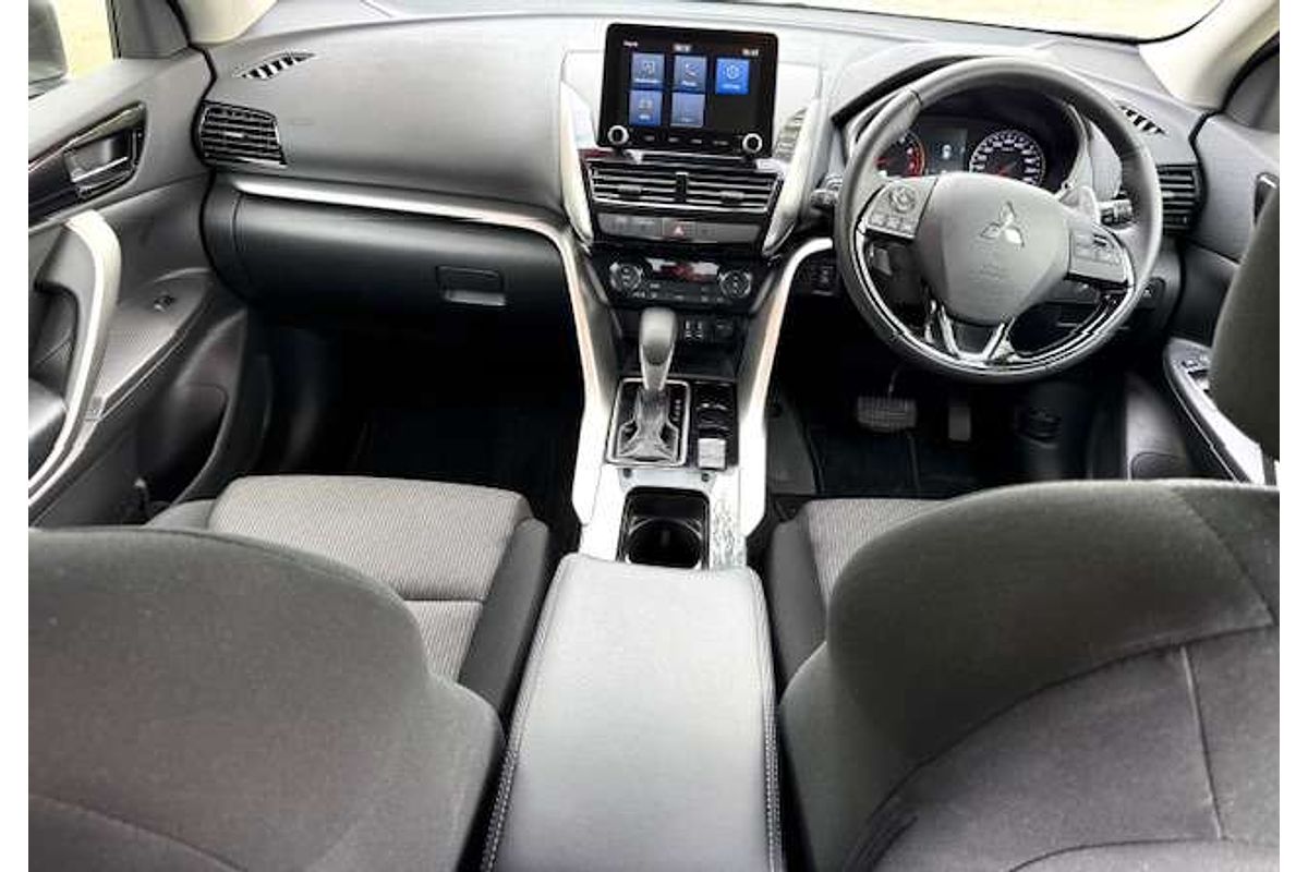 2024 Mitsubishi Eclipse Cross LS YB