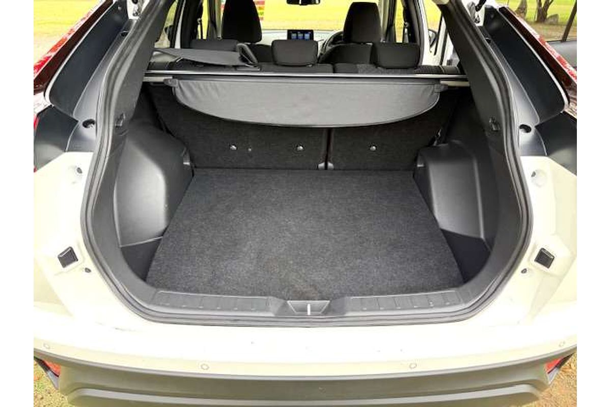 2024 Mitsubishi Eclipse Cross LS YB