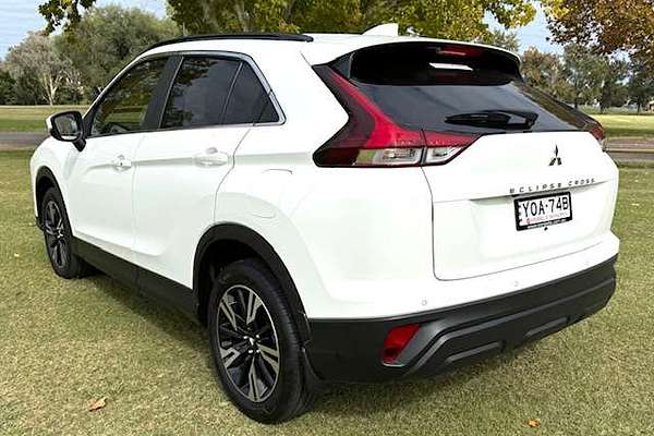 2024 Mitsubishi Eclipse Cross LS YB