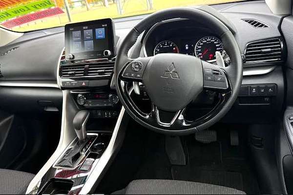 2024 Mitsubishi Eclipse Cross LS YB