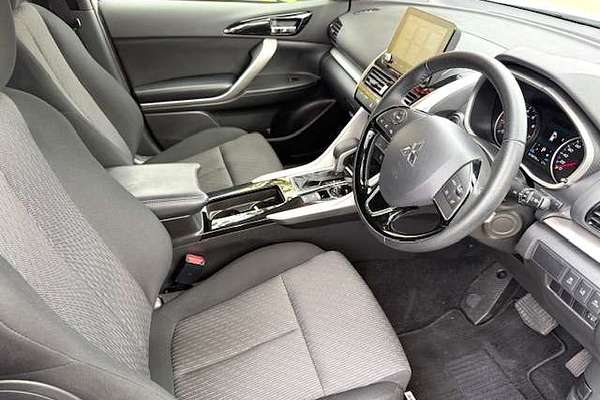 2024 Mitsubishi Eclipse Cross LS YB