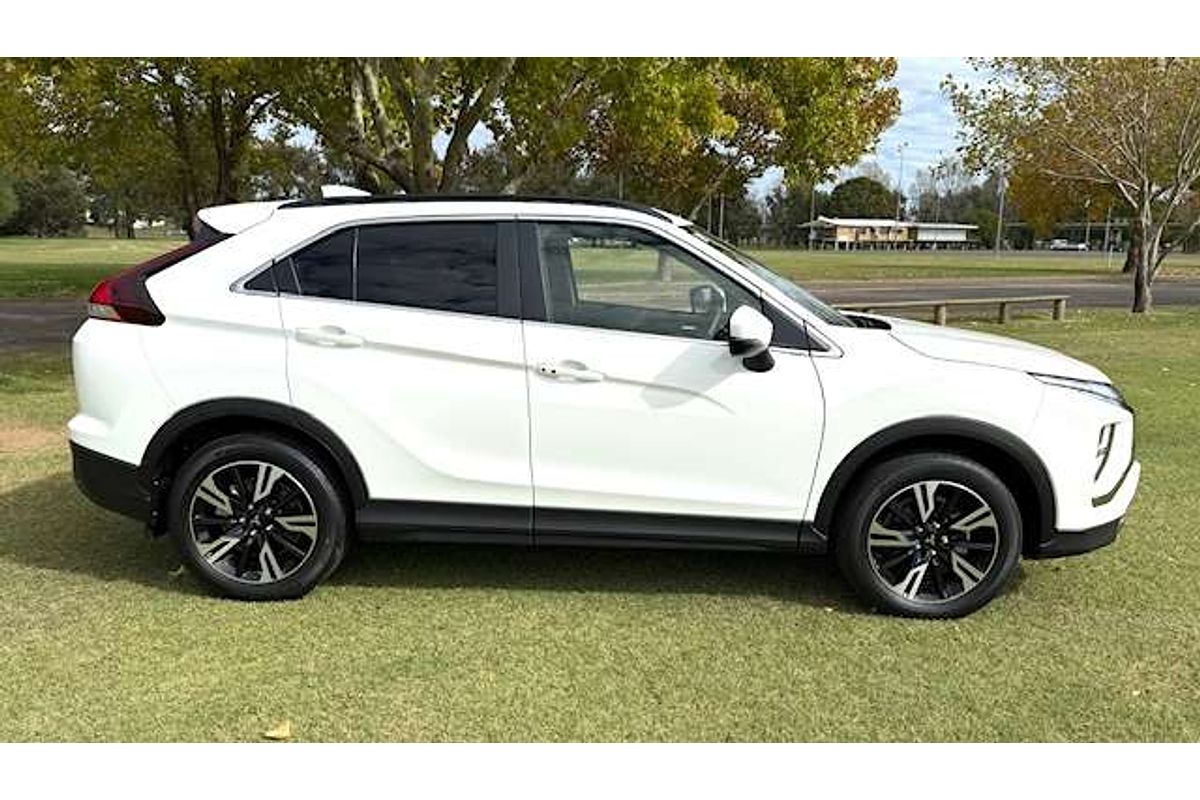 2024 Mitsubishi Eclipse Cross LS YB