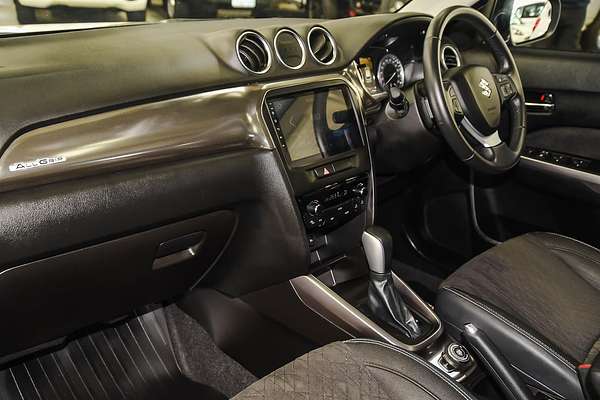 2023 Suzuki Vitara Turbo LY Series II