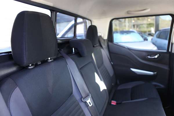 2021 Nissan Navara ST D23 4X4
