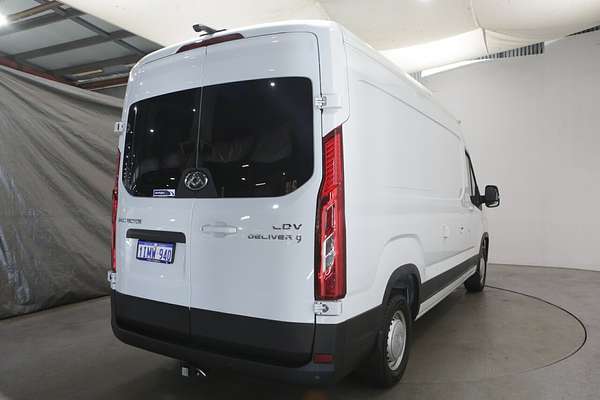 2022 LDV Deliver 9 LWB