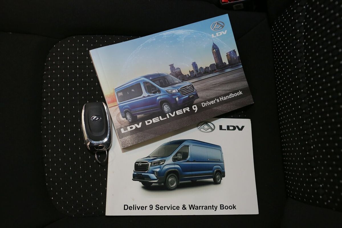 2022 LDV Deliver 9 LWB