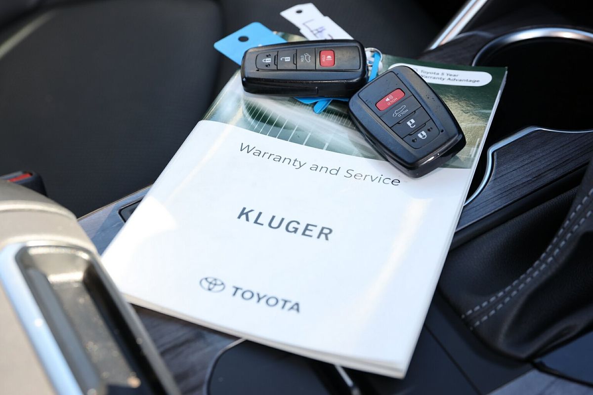 2023 Toyota Kluger Grande AXUH78R