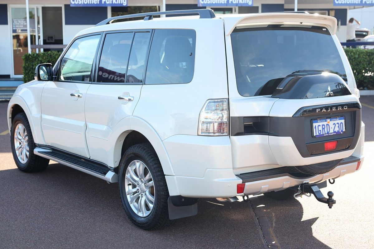 2018 Mitsubishi Pajero GLS NX