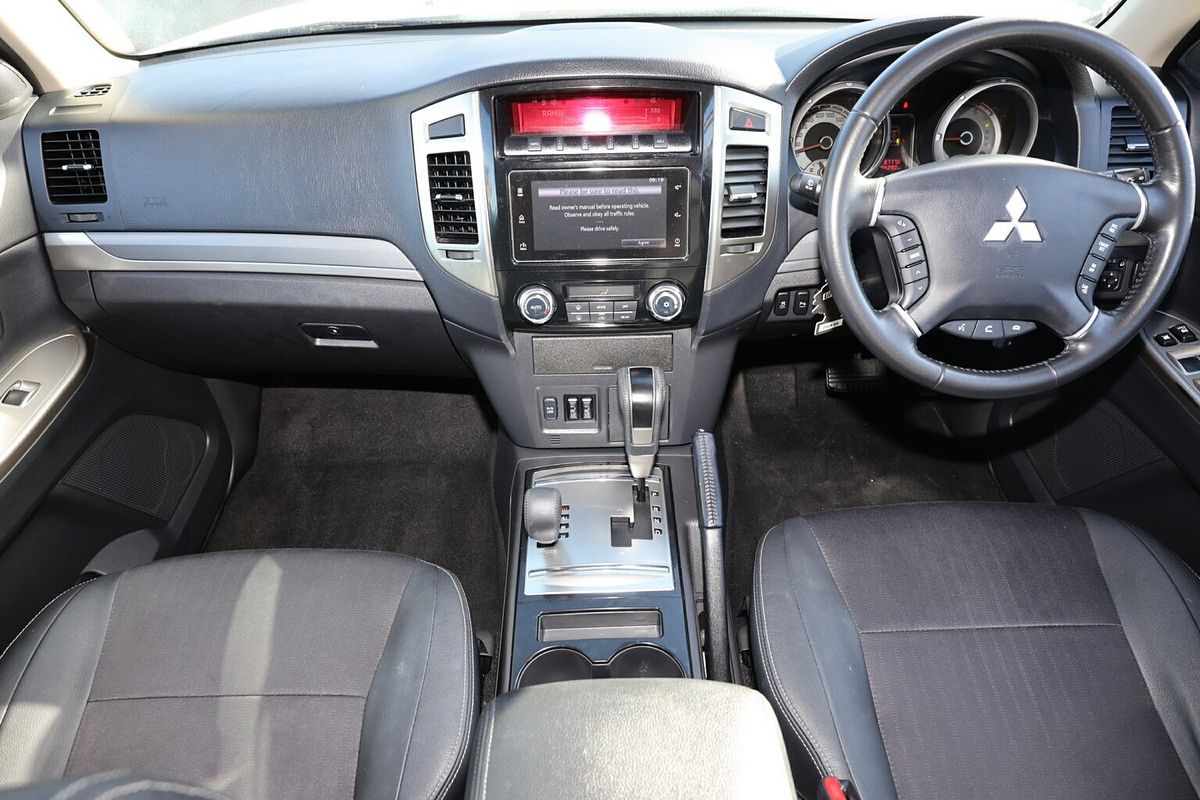 2018 Mitsubishi Pajero GLS NX