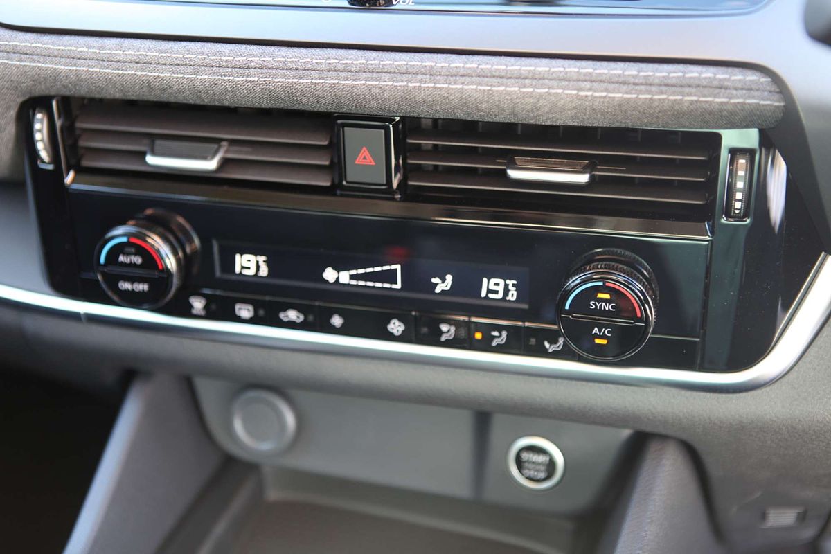 2024 Nissan QASHQAI ST J12