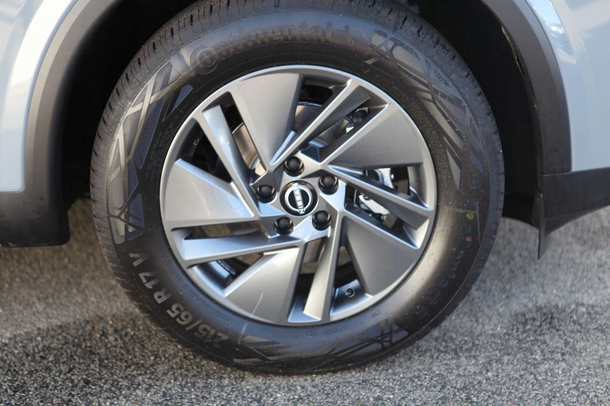 2024 Nissan QASHQAI ST J12