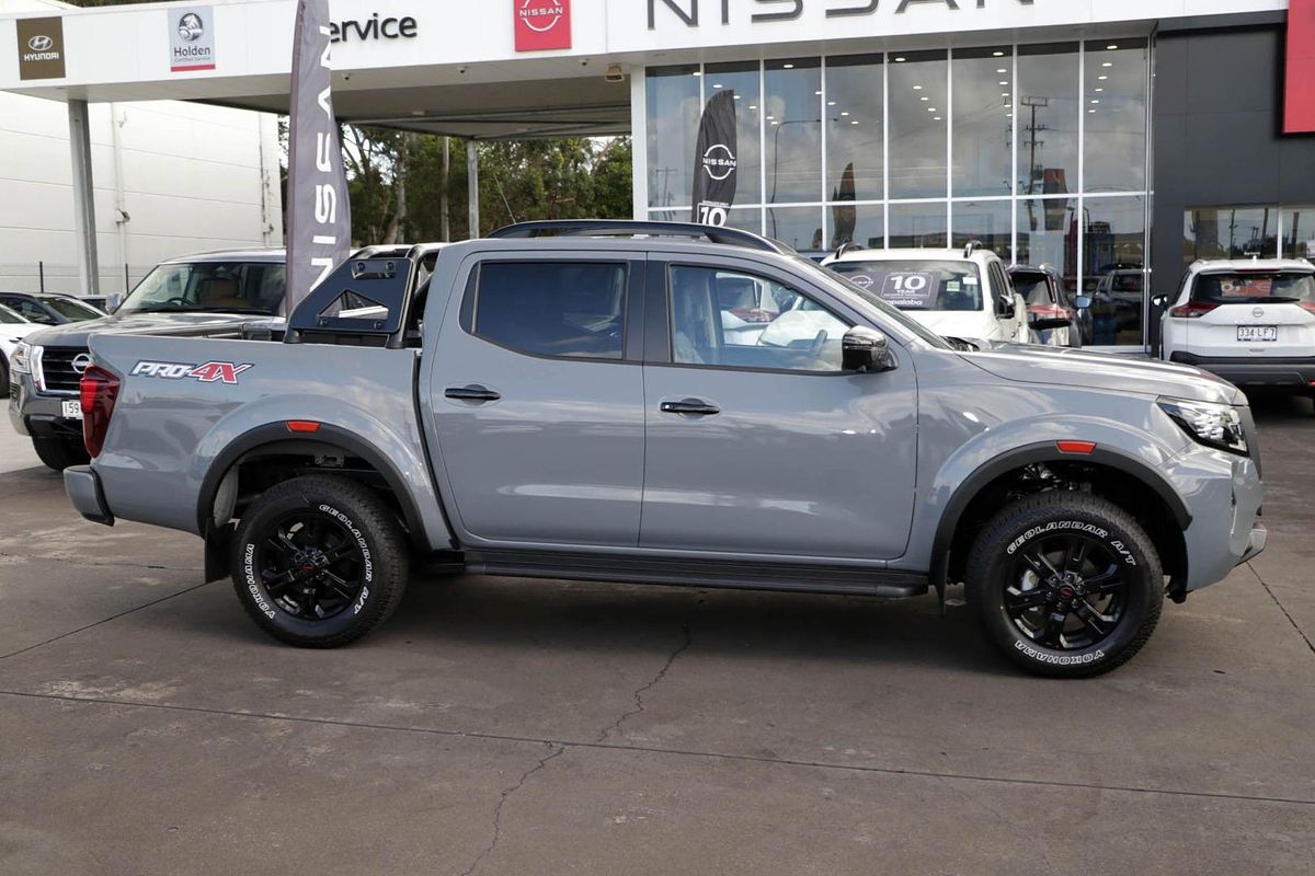 2025 Nissan Navara PRO-4X D23