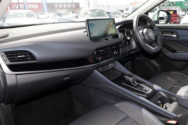 2024 Nissan QASHQAI ST-L J12