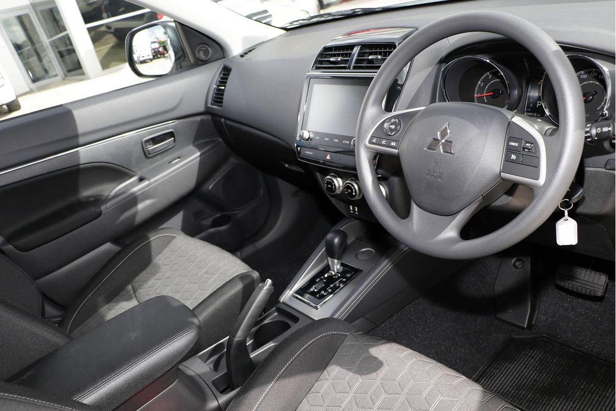 2024 Mitsubishi ASX ES XD