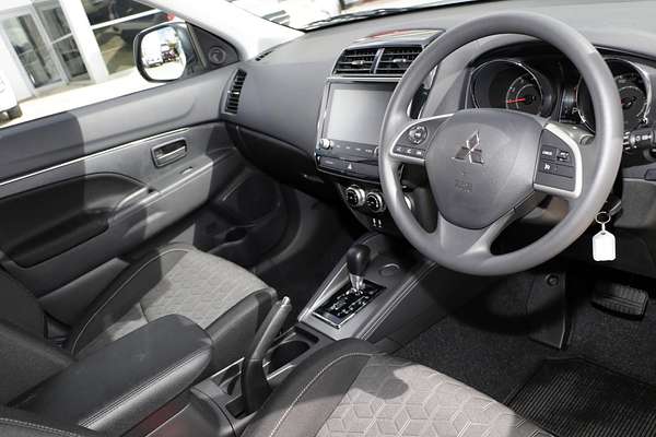 2024 Mitsubishi ASX ES XD