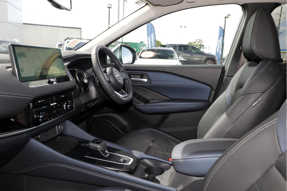 2024 Nissan QASHQAI ST-L J12