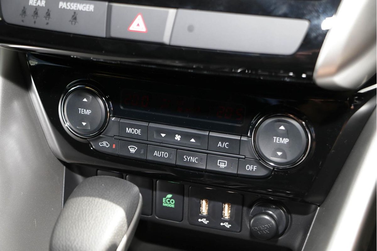 2024 Mitsubishi Eclipse Cross Exceed YB