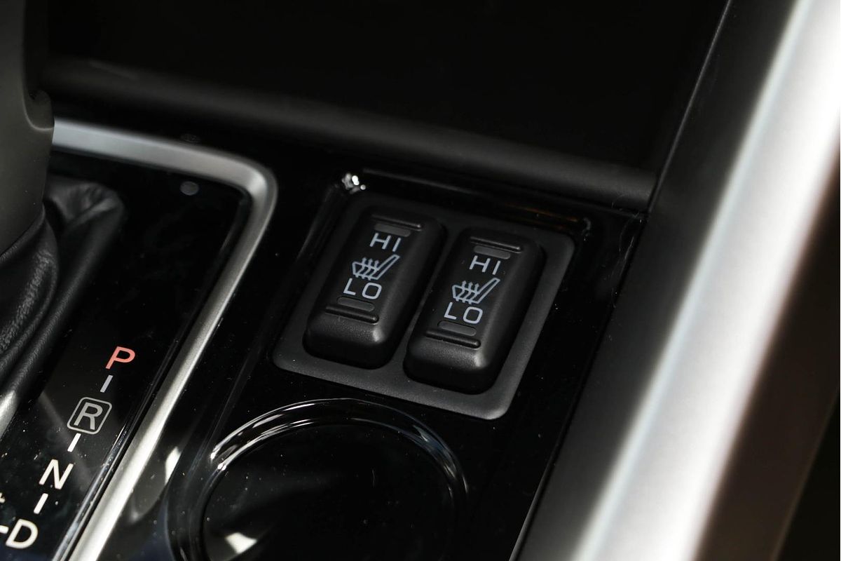 2024 Mitsubishi Eclipse Cross Exceed YB