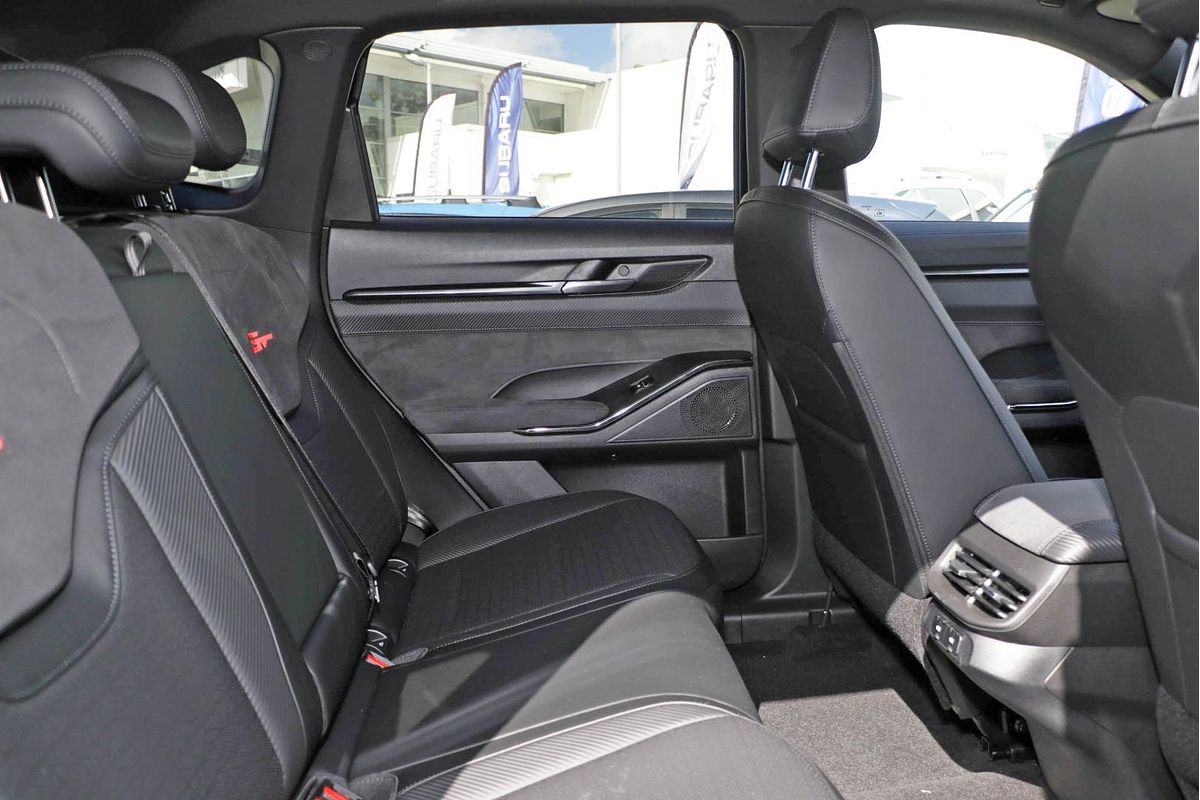 2025 GWM Haval H6GT Ultra B03