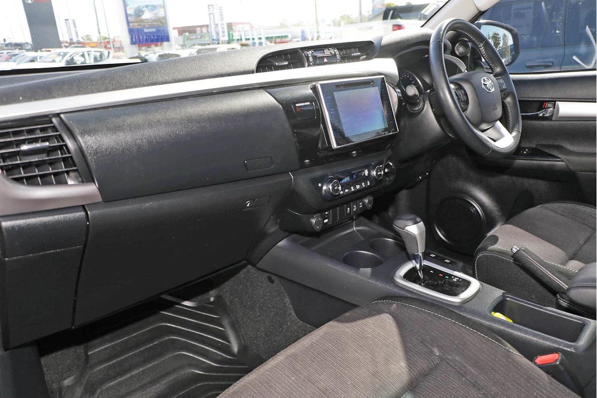 2020 Toyota Hilux SR5 GUN126R 4X4