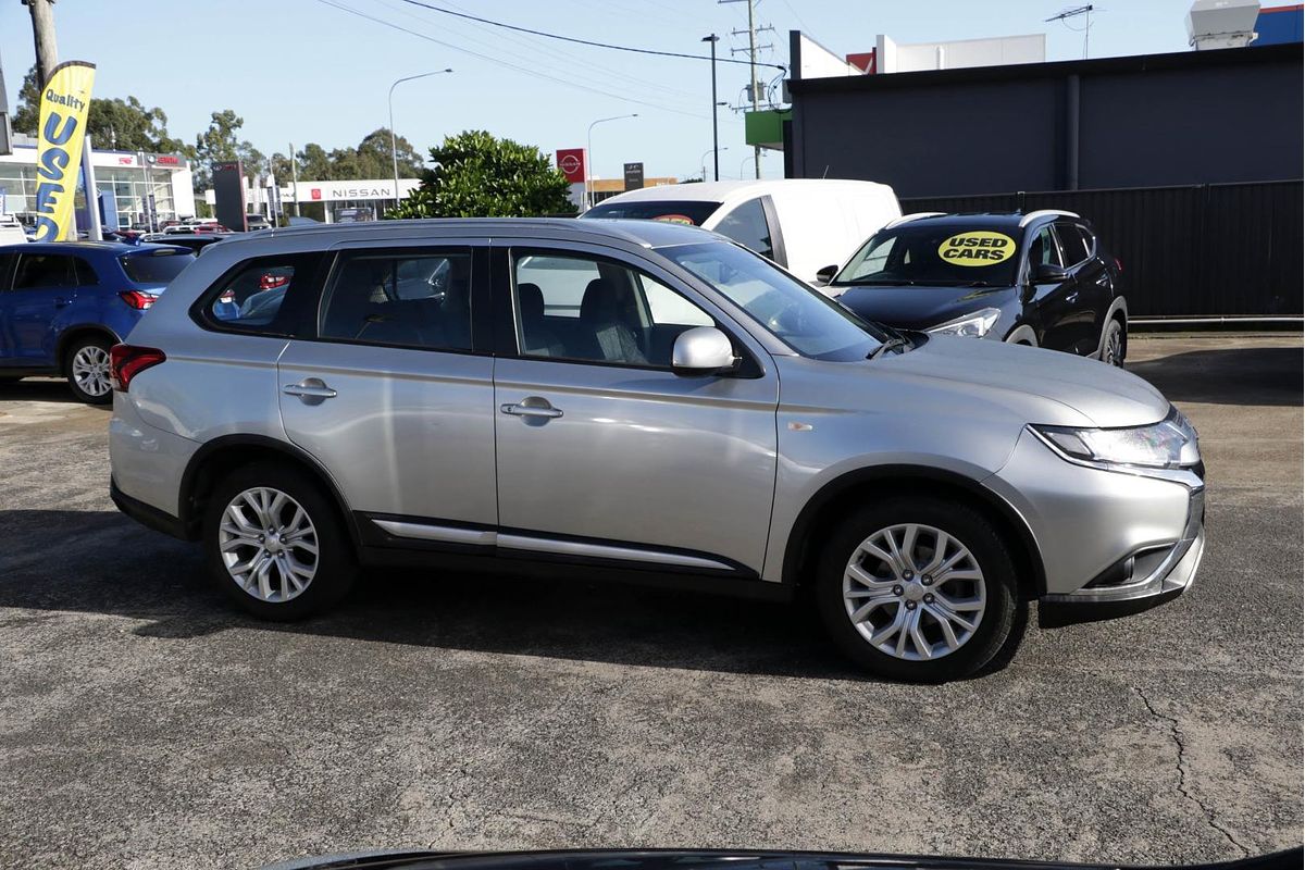 2019 Mitsubishi Outlander ES ADAS ZL