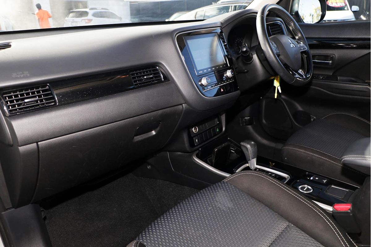 2019 Mitsubishi Outlander ES ADAS ZL