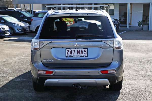 2014 Mitsubishi Outlander PHEV ZJ