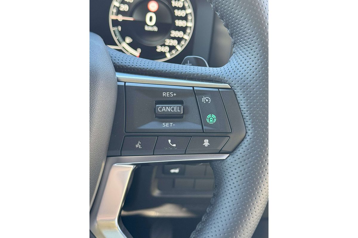2024 Mitsubishi Outlander Exceed ZM