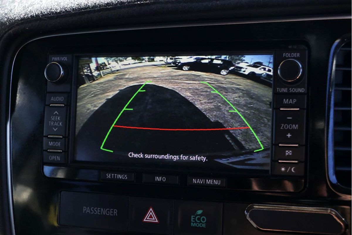 2014 Mitsubishi Outlander PHEV ZJ