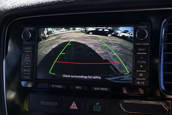 2014 Mitsubishi Outlander PHEV ZJ